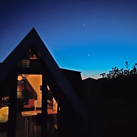 Hotelhuisje #d Tatil Evi Warmenhuizen