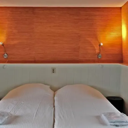 Hotelhuisje #d *
