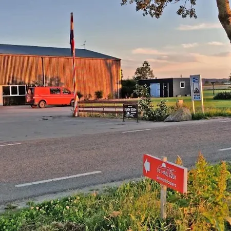 Hotelhuisje #d *