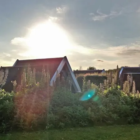 Tatil Evi Hotelhuisje #d Warmenhuizen