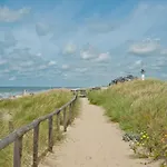 Hotelhuisje #d Casa de Férias Warmenhuizen